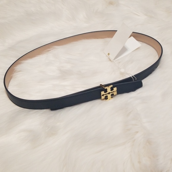 Tory Burch Accessories - NWT 1" Reversible Tory Burch Belt Oak/Navy